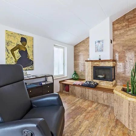2 Bedroom Amazing In Pazin